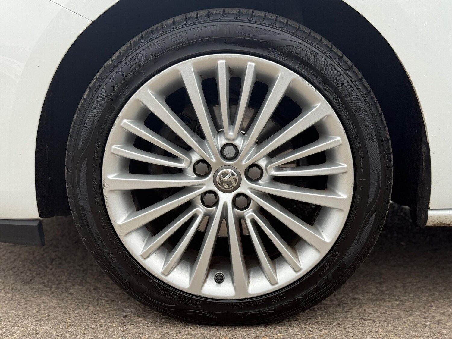 Used Vauxhall Astra 2018 for sale - 76472908: Photo 17