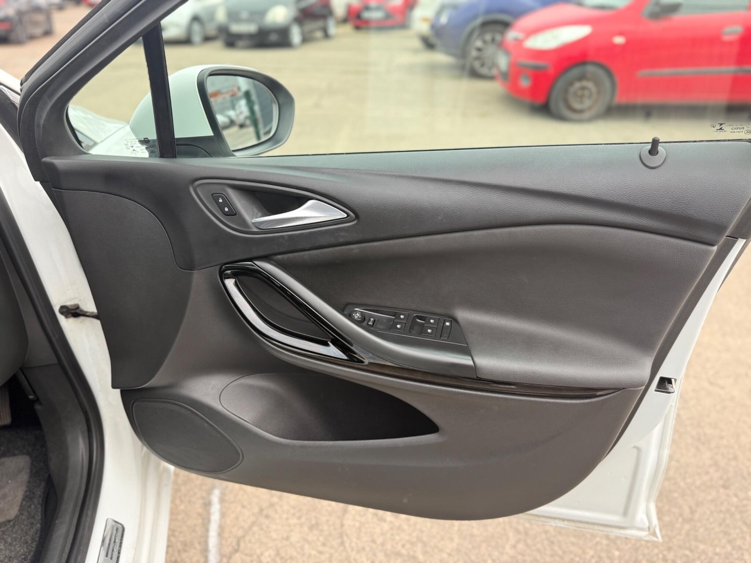 Used Vauxhall Astra 2018 for sale - 76472908: Photo 24