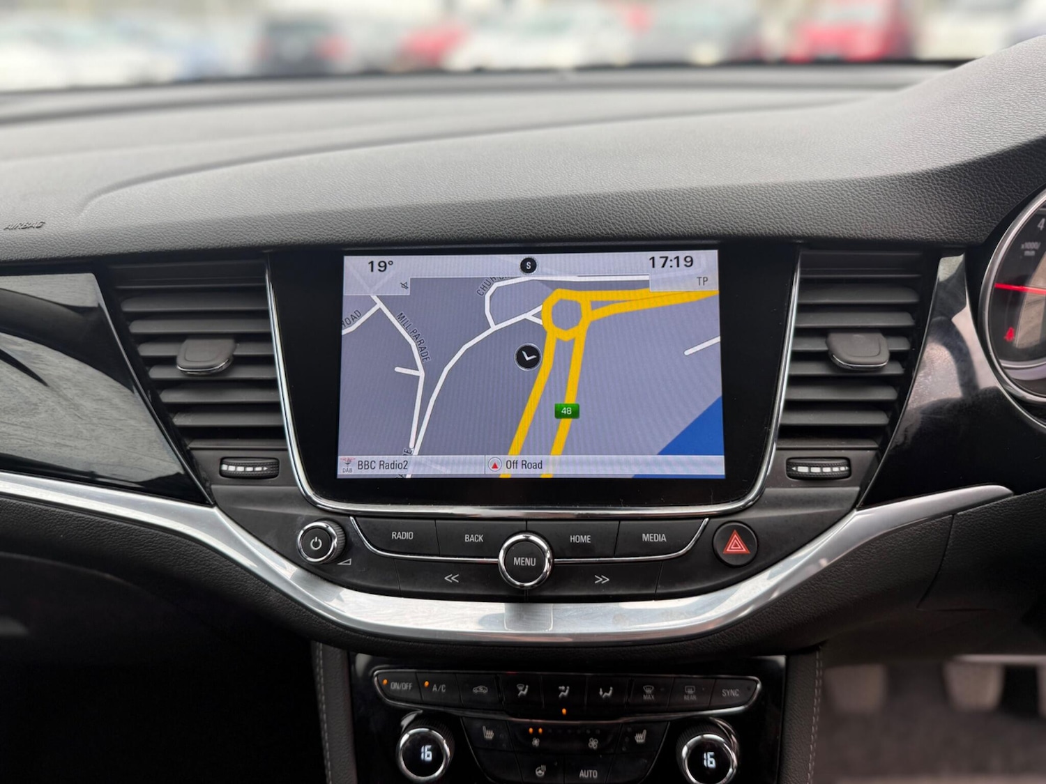 Used Vauxhall Astra 2018 for sale - 76472908: Photo 42