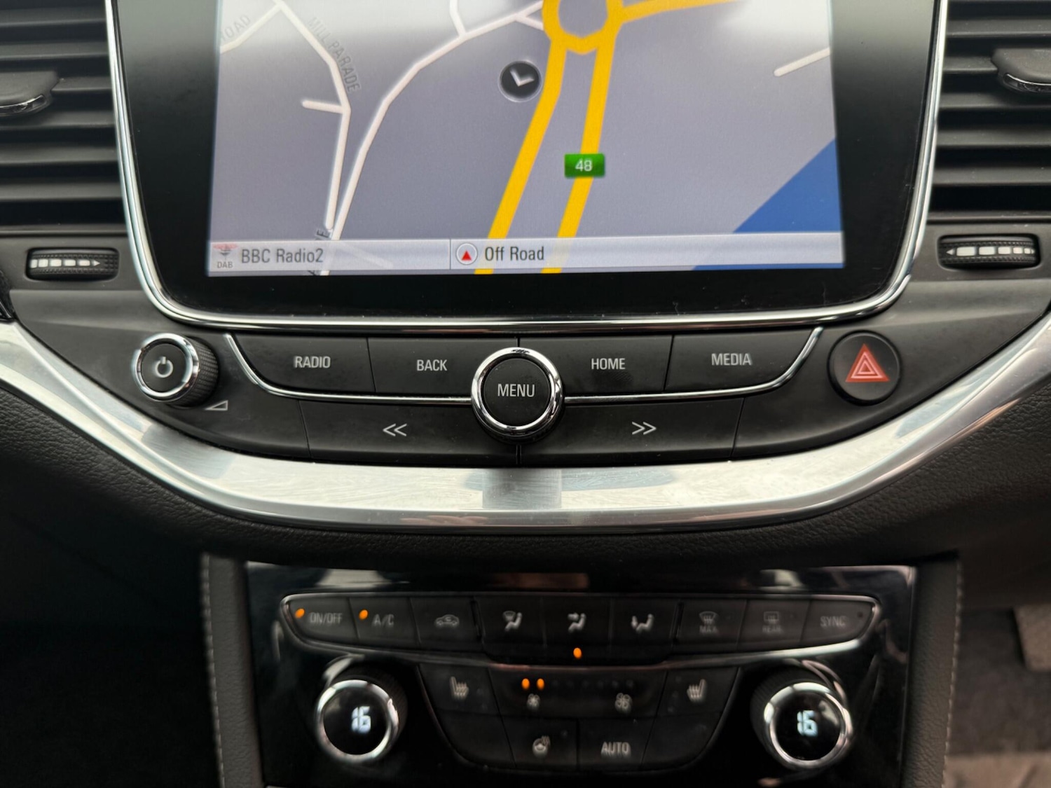 Used Vauxhall Astra 2018 for sale - 76472908: Photo 44