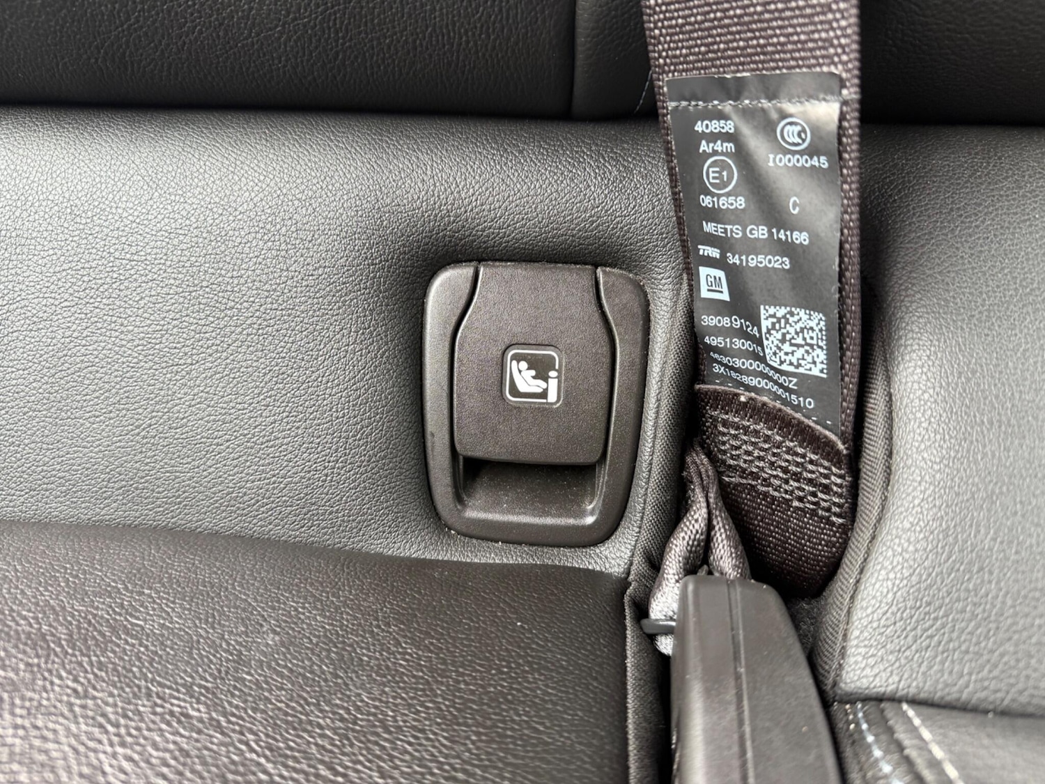 Used Vauxhall Astra 2018 for sale - 76472908: Photo 64