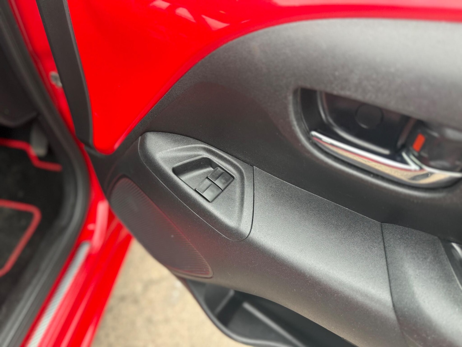 Used Toyota AYGO 2020 for sale - 76996075: Photo 25