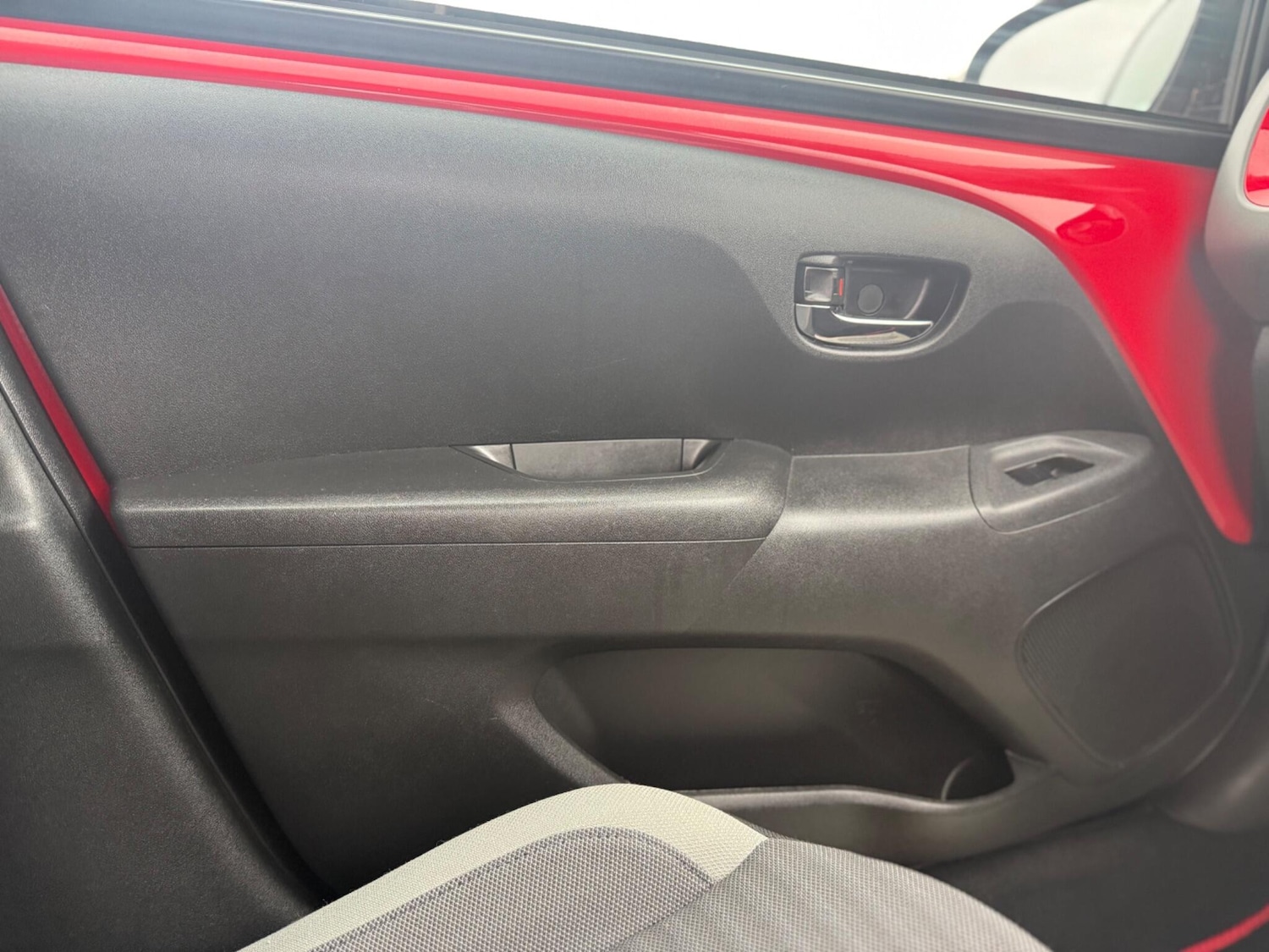 Used Toyota AYGO 2020 for sale - 76996075: Photo 48