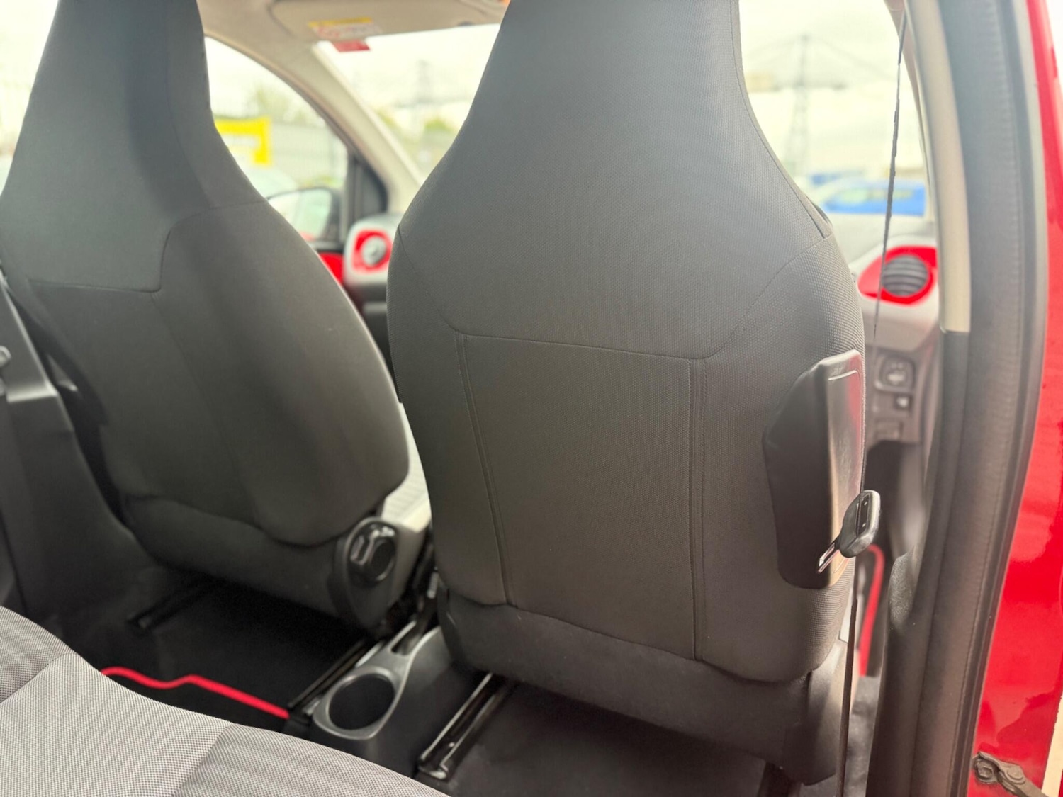 Used Toyota AYGO 2020 for sale - 76996075: Photo 53