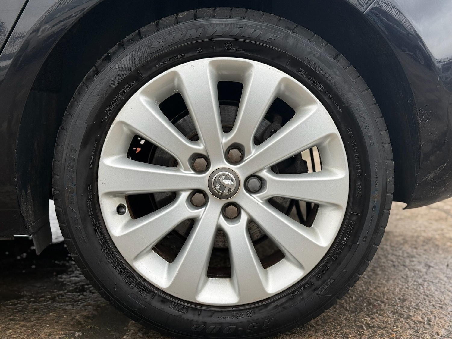 Used Vauxhall Astra 2011 for sale - 77344697: Photo 22