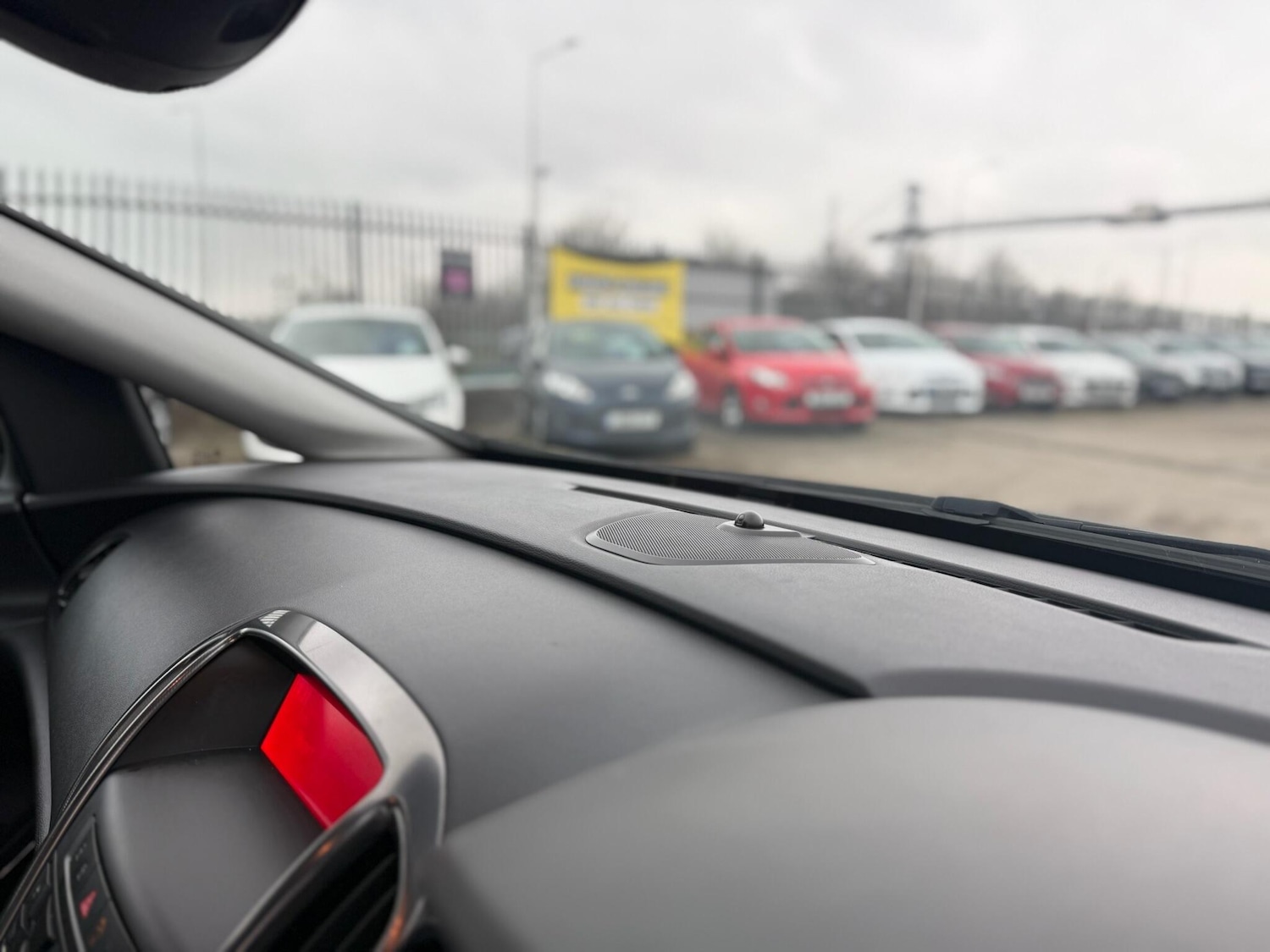 Used Vauxhall Astra 2011 for sale - 77344697: Photo 34