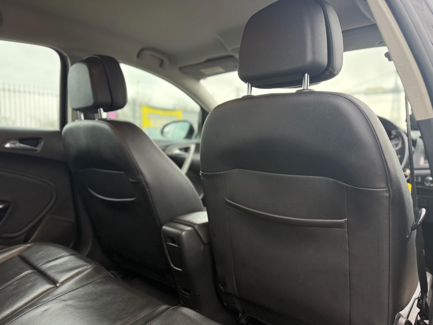 Used Vauxhall Astra 2011 for sale - 77344697: Photo 53