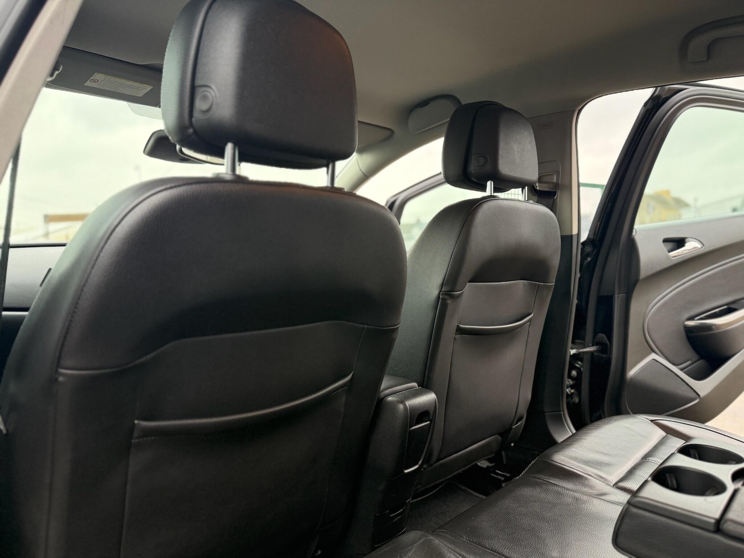 Used Vauxhall Astra 2011 for sale - 77344697: Photo 62