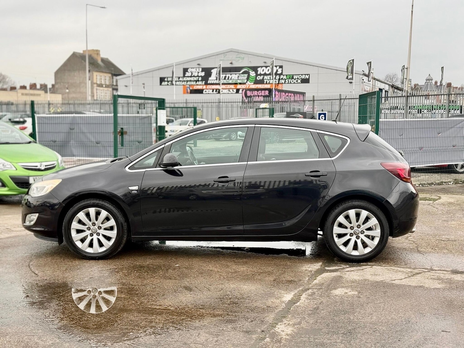 Used Vauxhall Astra 2011 for sale - 77344697: Photo 7