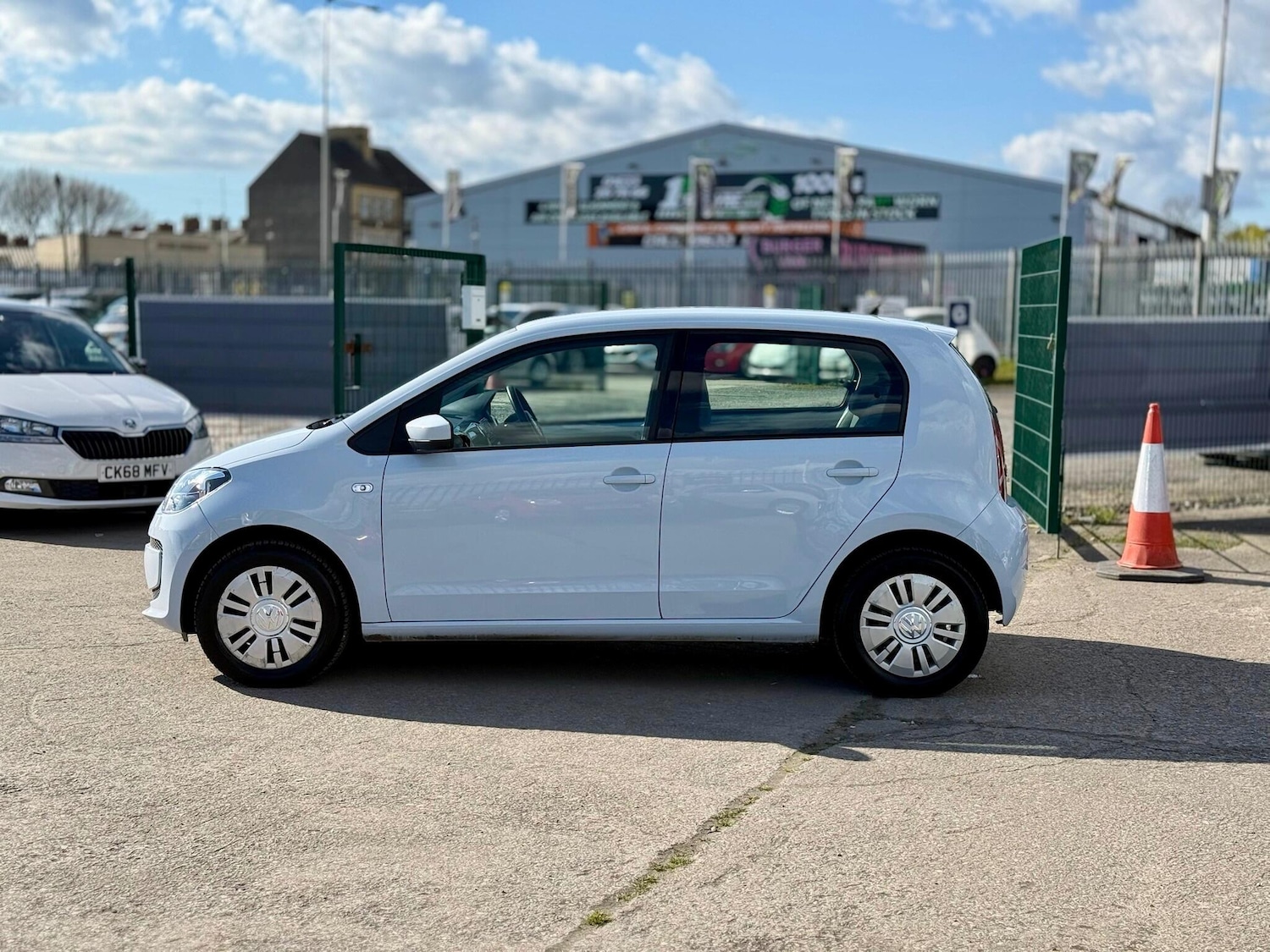 Used Volkswagen up! 2012 for sale - 78115505: Photo 10