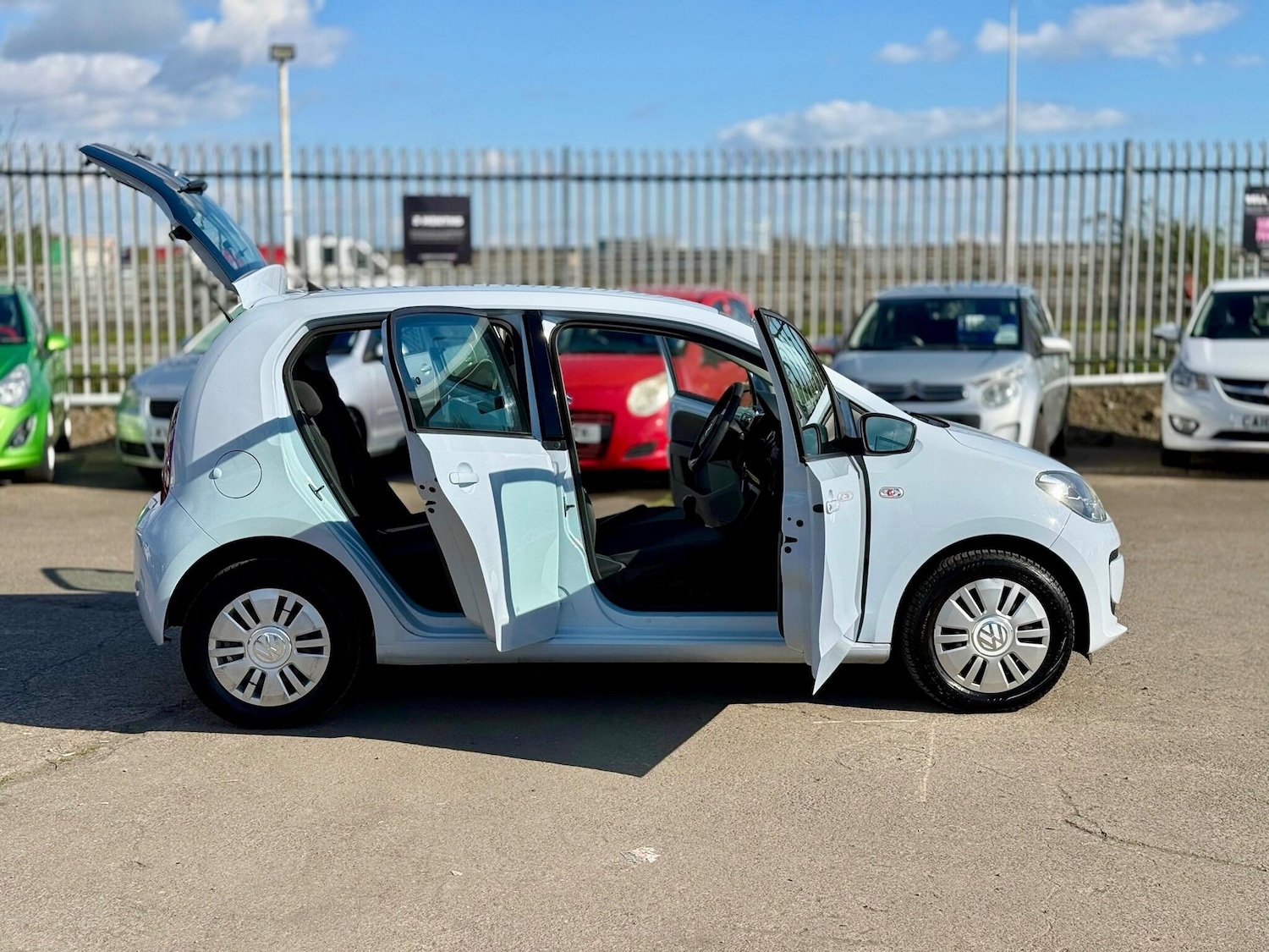 Used Volkswagen up! 2012 for sale - 78115505: Photo 16