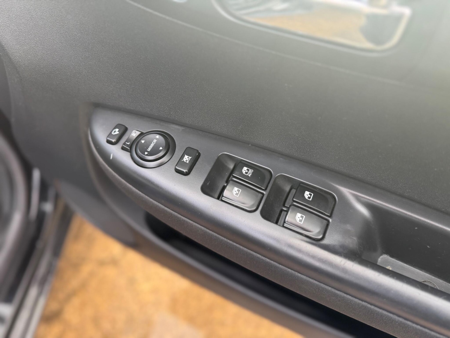 Used Hyundai i20 2014 for sale - 77060400: Photo 20