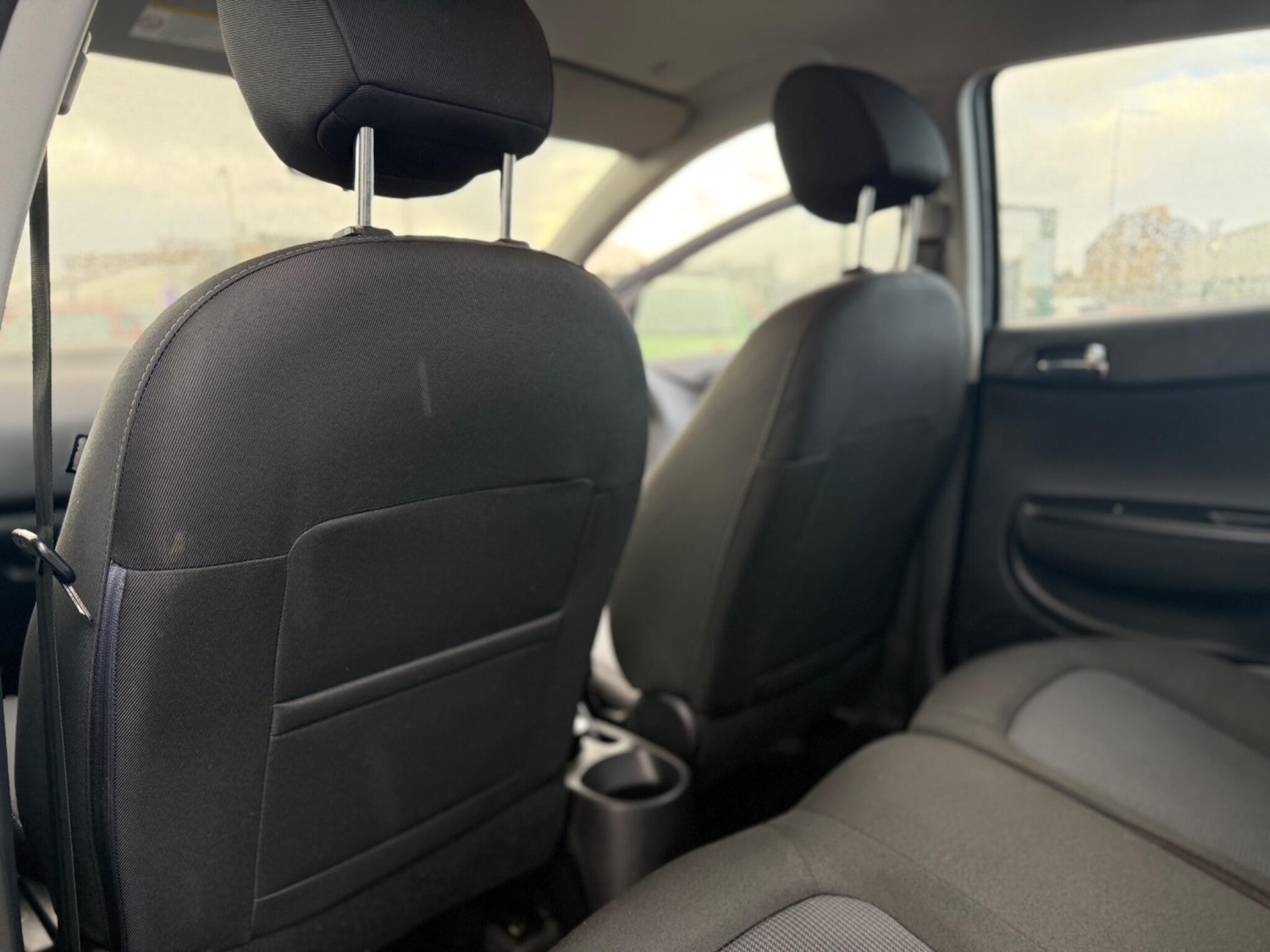 Used Hyundai i20 2014 for sale - 77060400: Photo 58