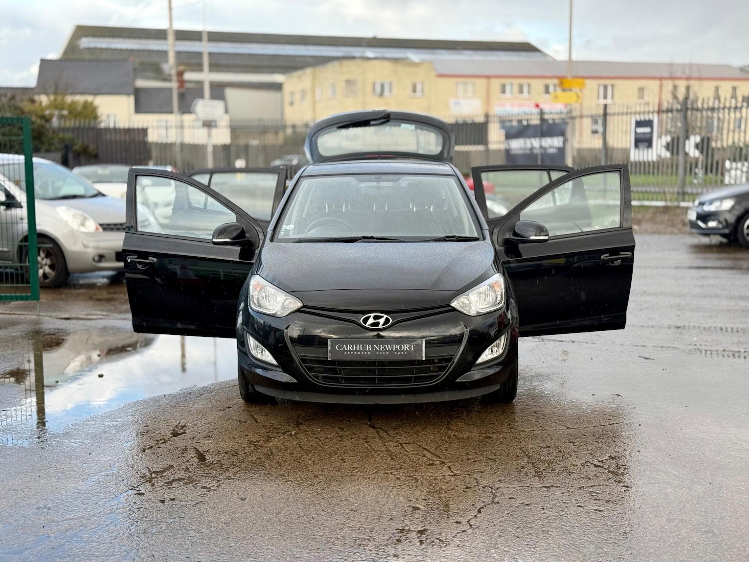 Used Hyundai i20 2014 for sale - 77060400: Photo 68