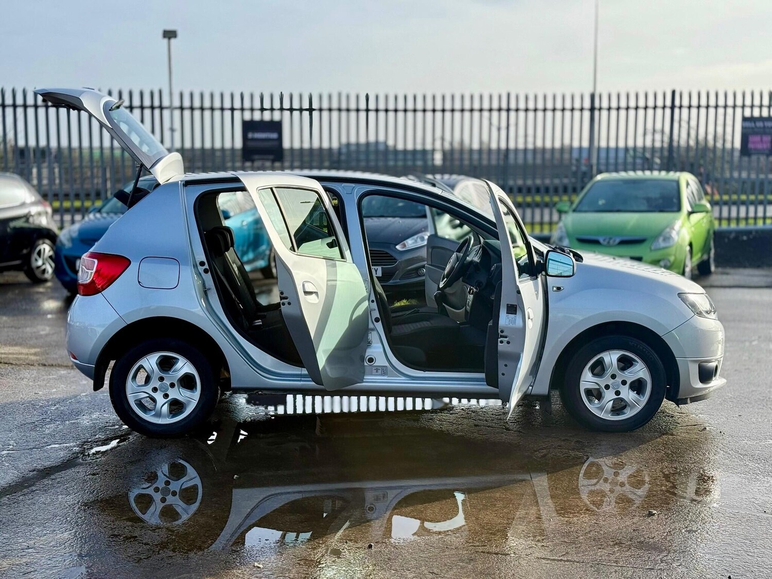 Used Dacia Sandero for sale - 77511460: Photo 14