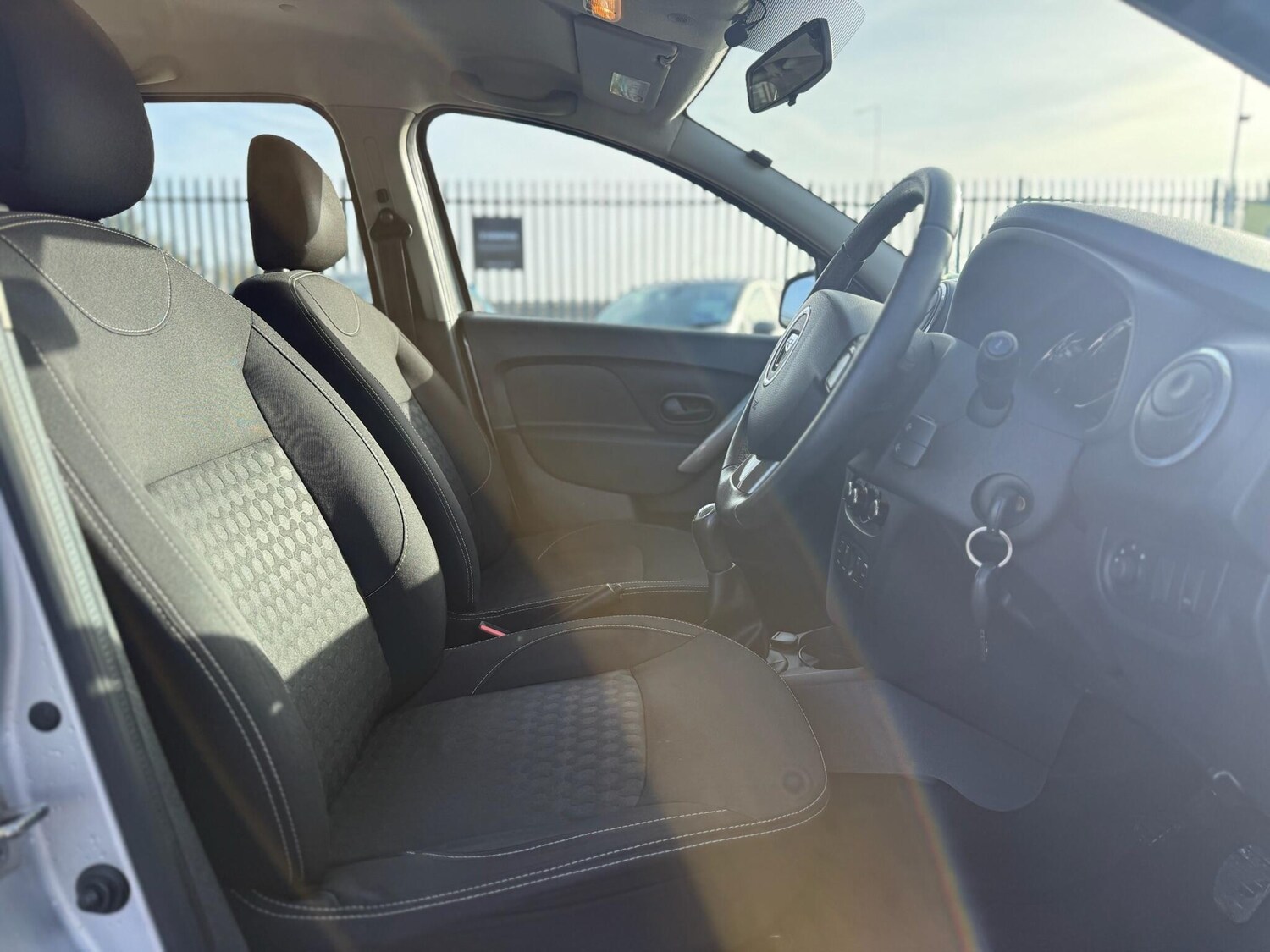 Used Dacia Sandero for sale - 77511460: Photo 25