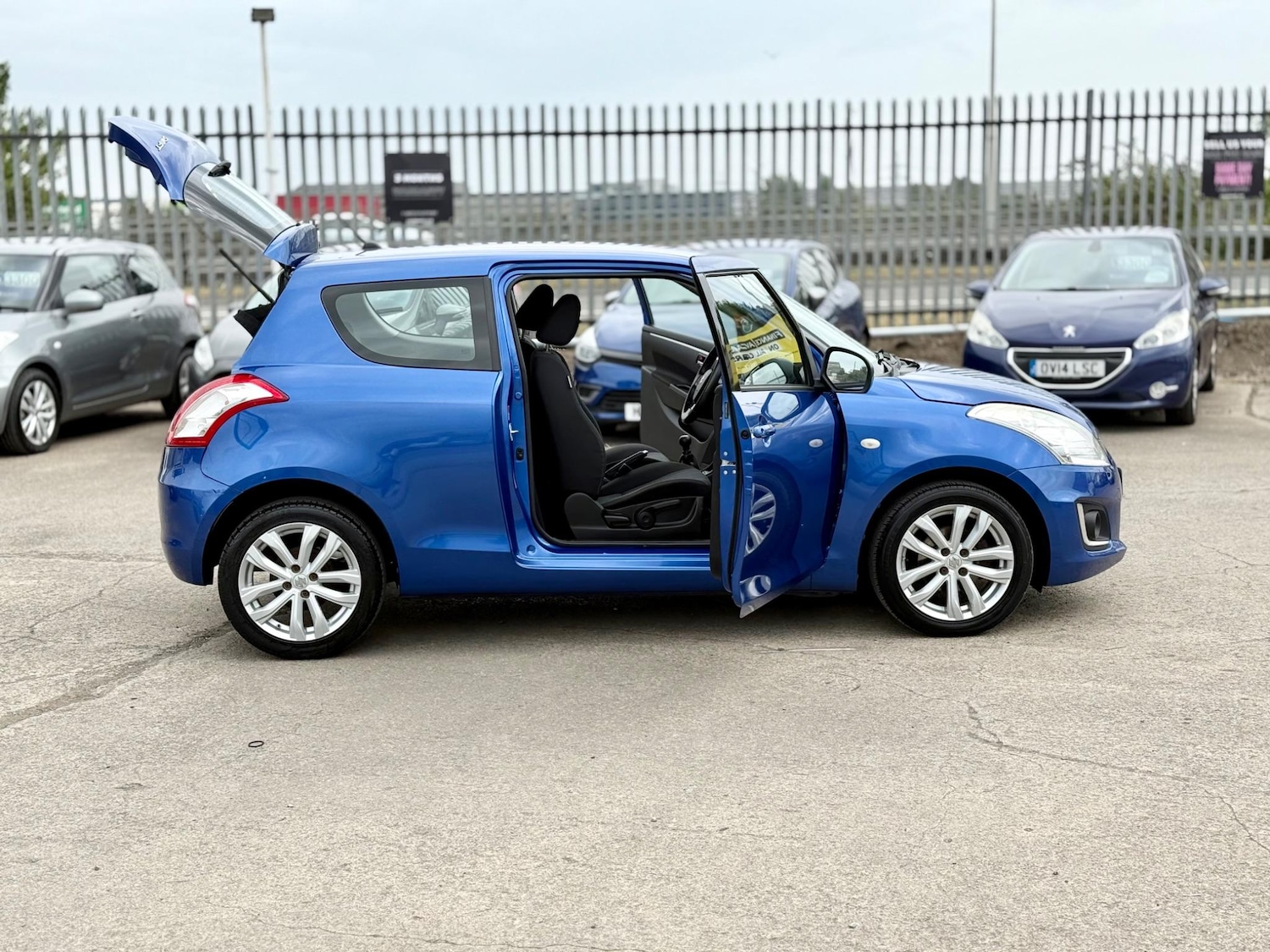 Used Suzuki Swift for sale - 76997323: Photo 59