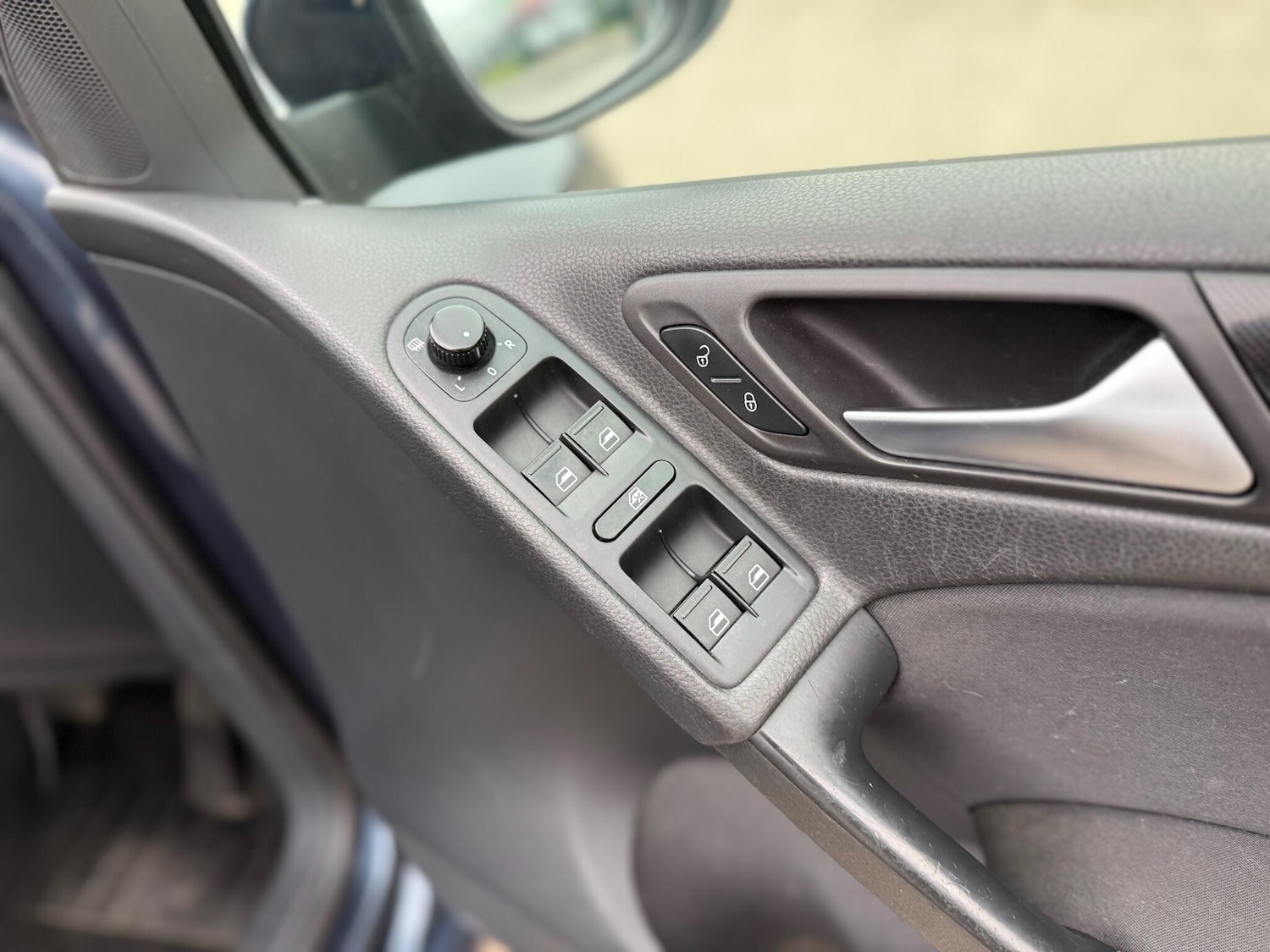 Used Volkswagen Golf 2010 for sale - 77091688: Photo 23