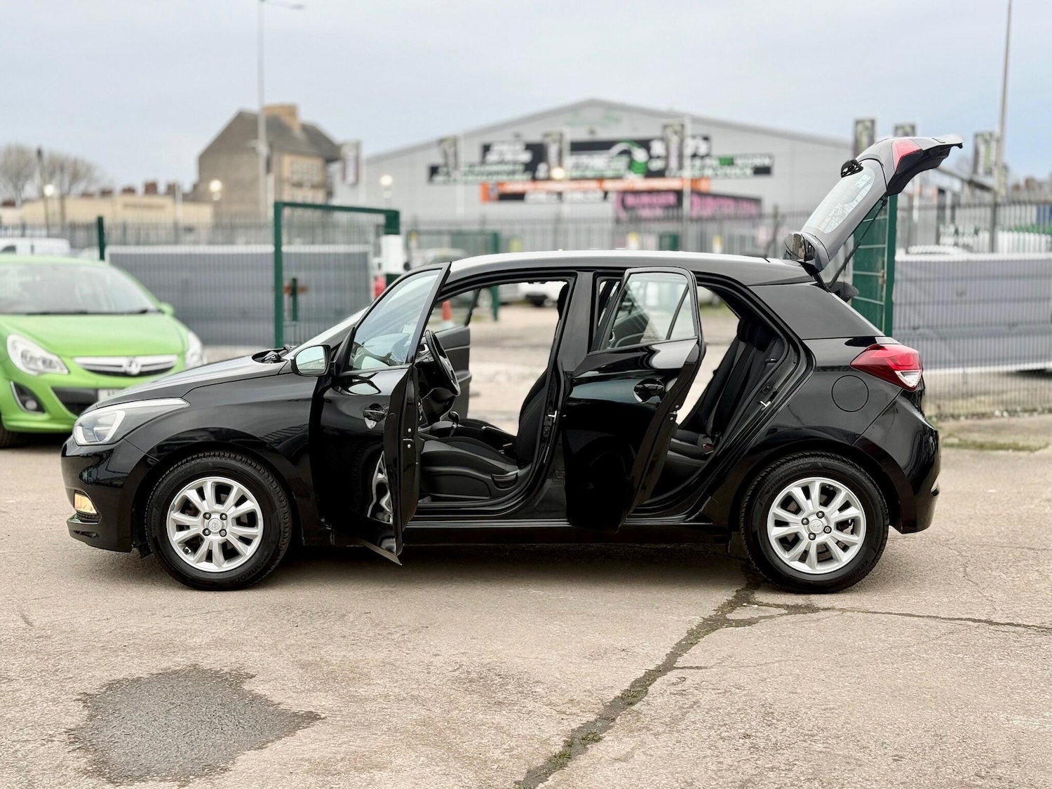 Used Hyundai i20 for sale - 78136271: Photo 10