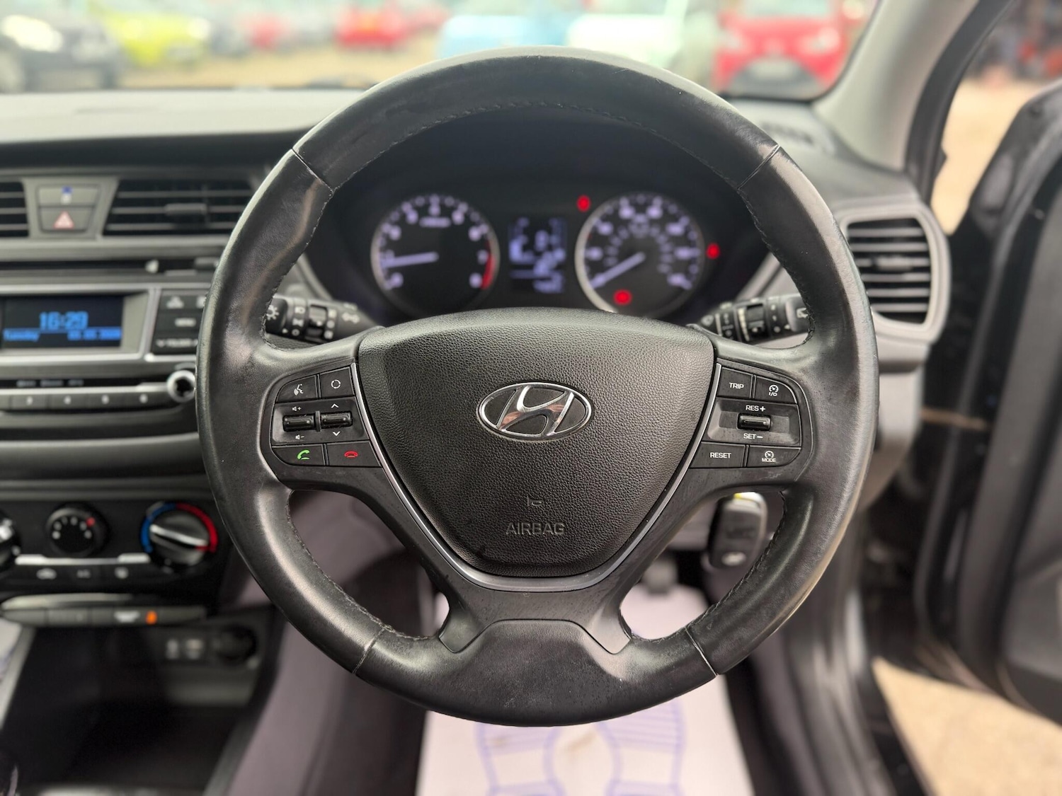 Used Hyundai i20 for sale - 78136271: Photo 64