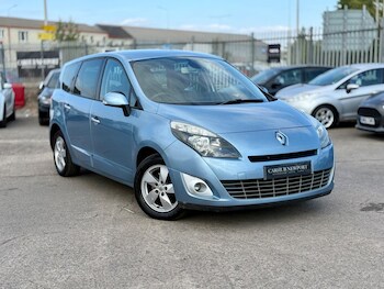 Used Renault Grand Scenic 2011 for sale - 75858141: Photo