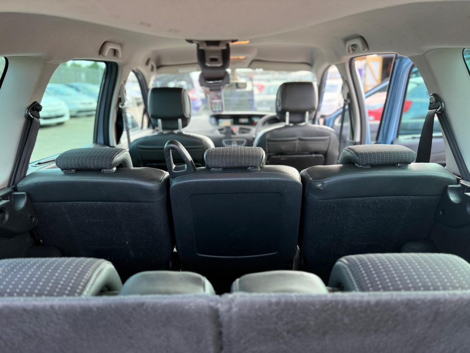 Used Renault Grand Scenic 2011 for sale - 75858141: Photo 63
