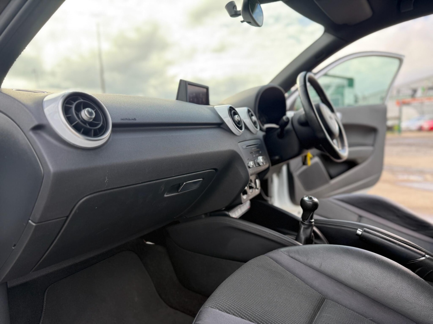 Used Audi A1 2014 for sale - 78047917: Photo 28