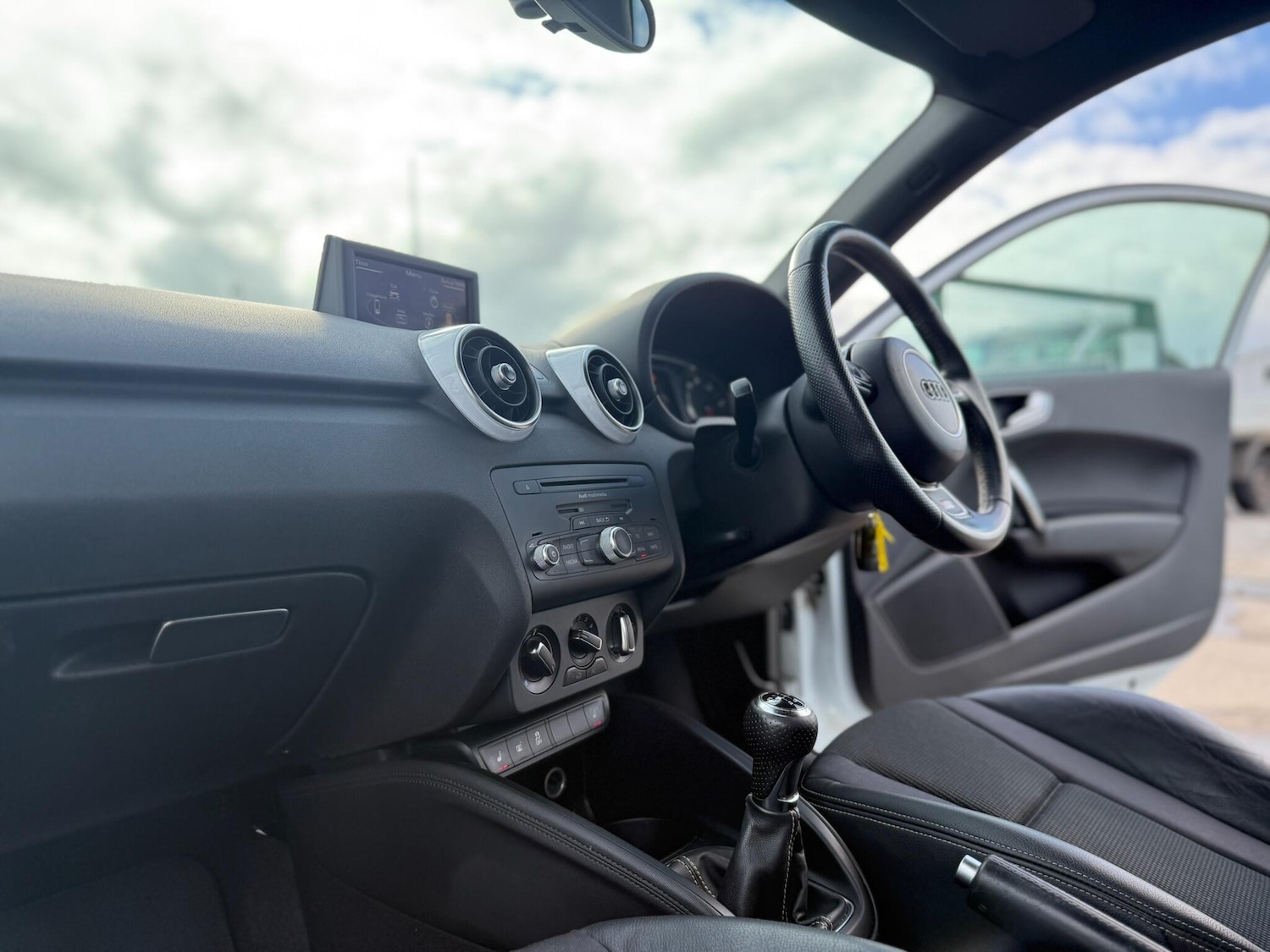 Used Audi A1 2014 for sale - 78047917: Photo 29