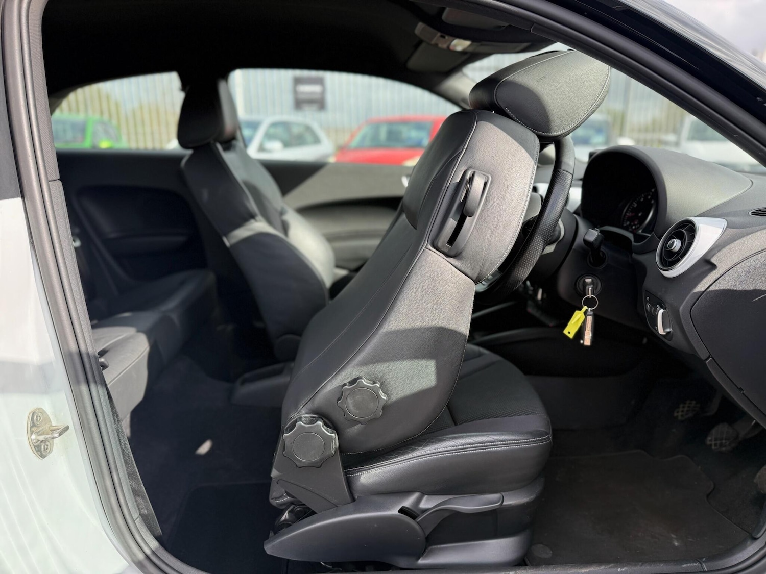 Used Audi A1 2014 for sale - 78047917: Photo 34