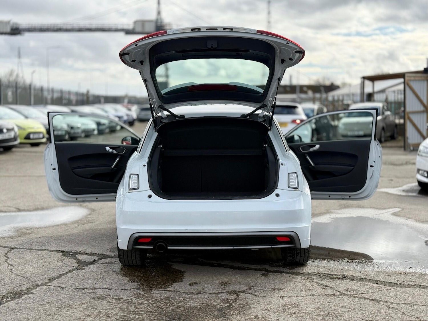 Used Audi A1 2014 for sale - 78047917: Photo 56