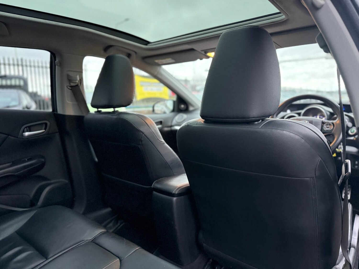 Used Honda Civic 2015 for sale - 77479320: Photo 28