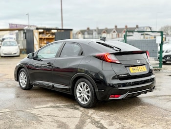 Used Honda Civic 2015 for sale - 77479320: Photo