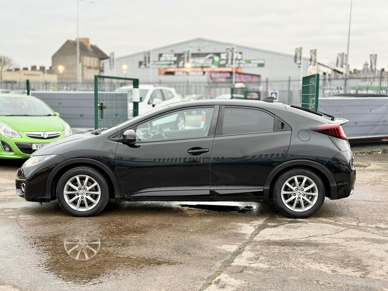 Used Honda Civic 2015 for sale - 77479320: Photo 9