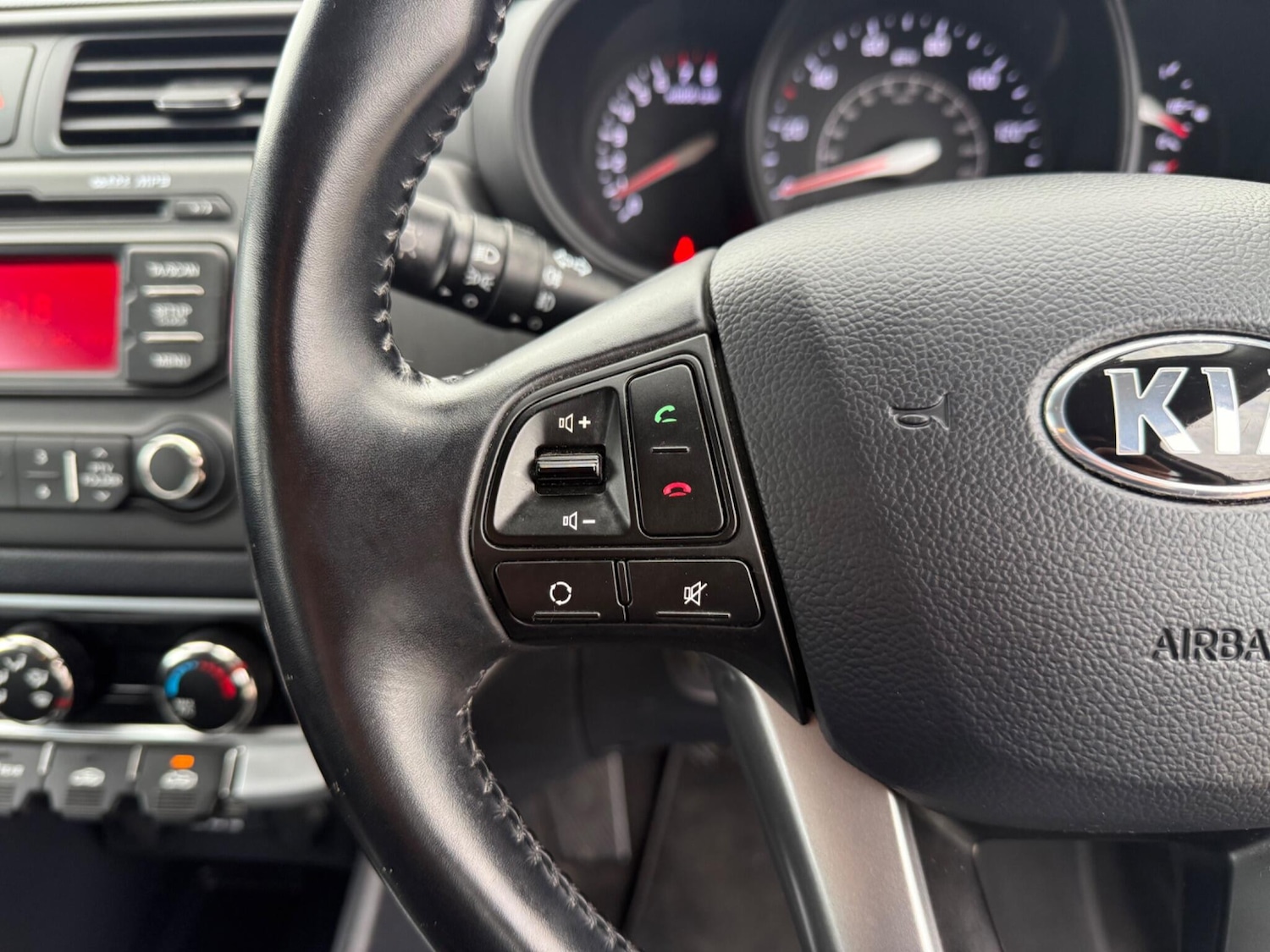 Used Kia Rio 2015 for sale - 76349736: Photo 30
