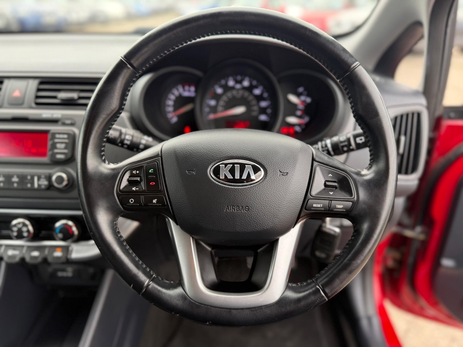 Used Kia Rio 2015 for sale - 76349736: Photo 34
