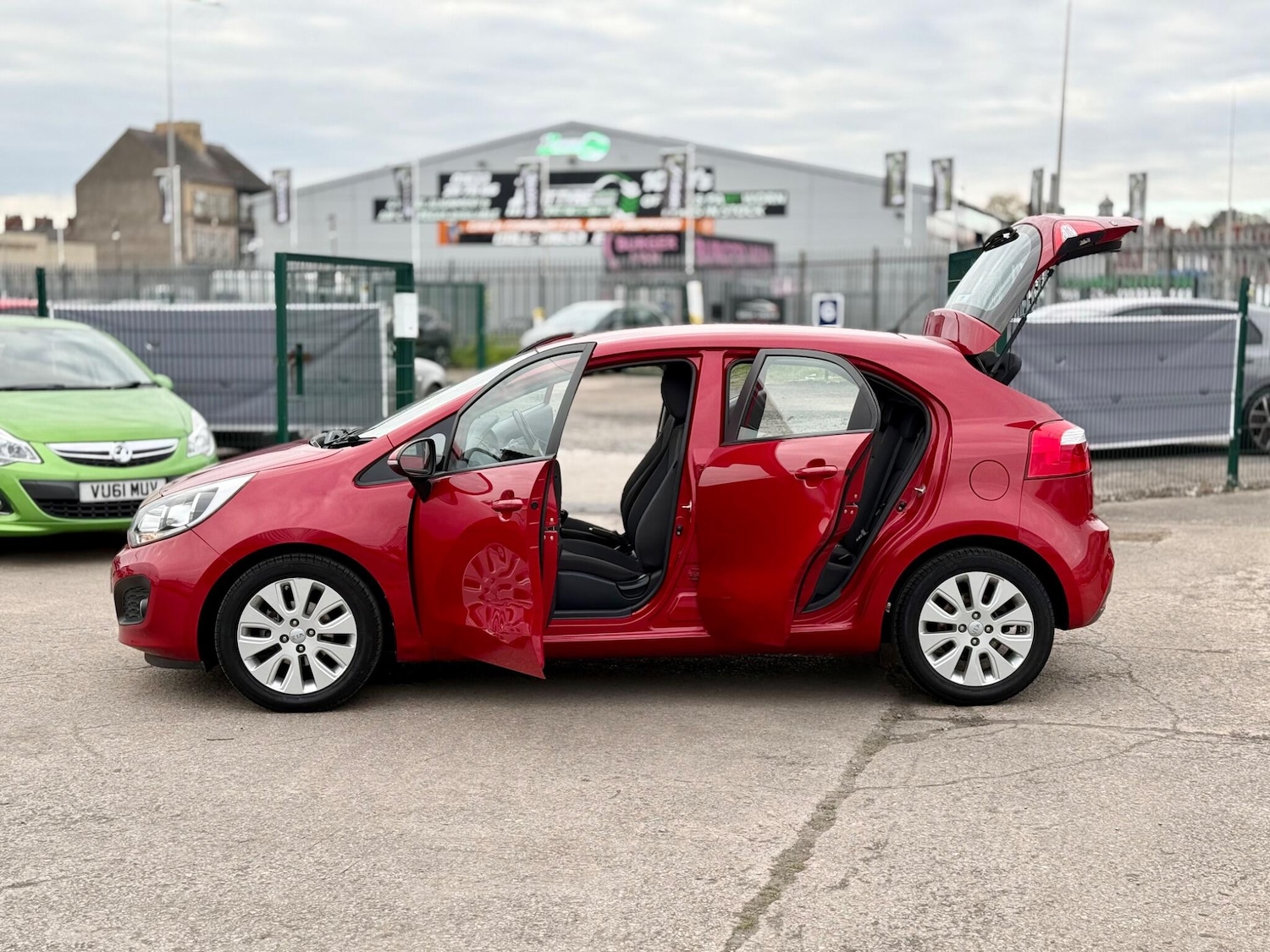 Used Kia Rio 2015 for sale - 76349736: Photo 69