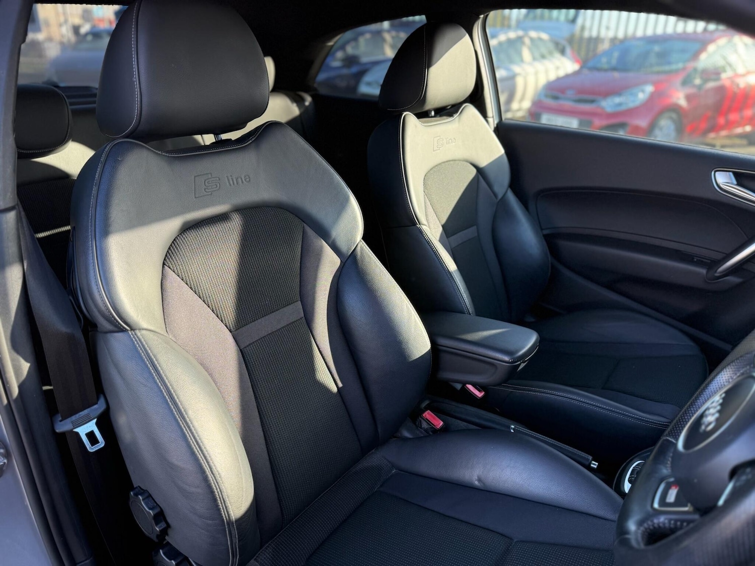 Used Audi A1 2014 for sale - 77203792: Photo 25