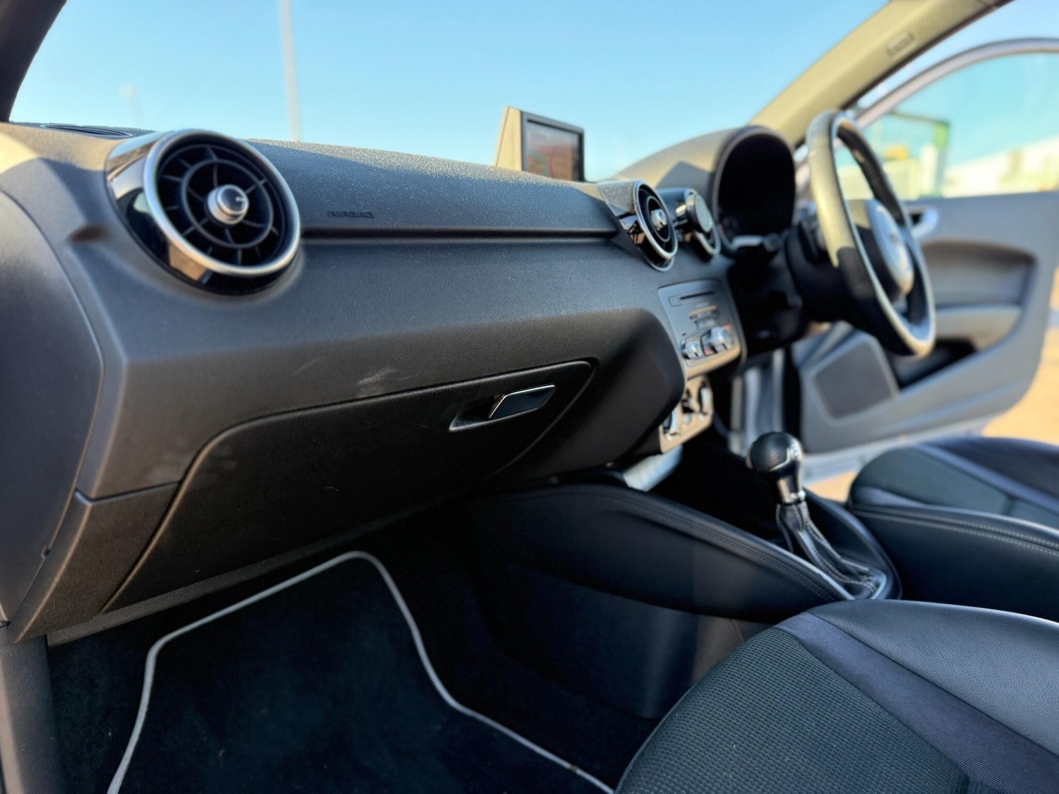 Used Audi A1 2014 for sale - 77203792: Photo 67