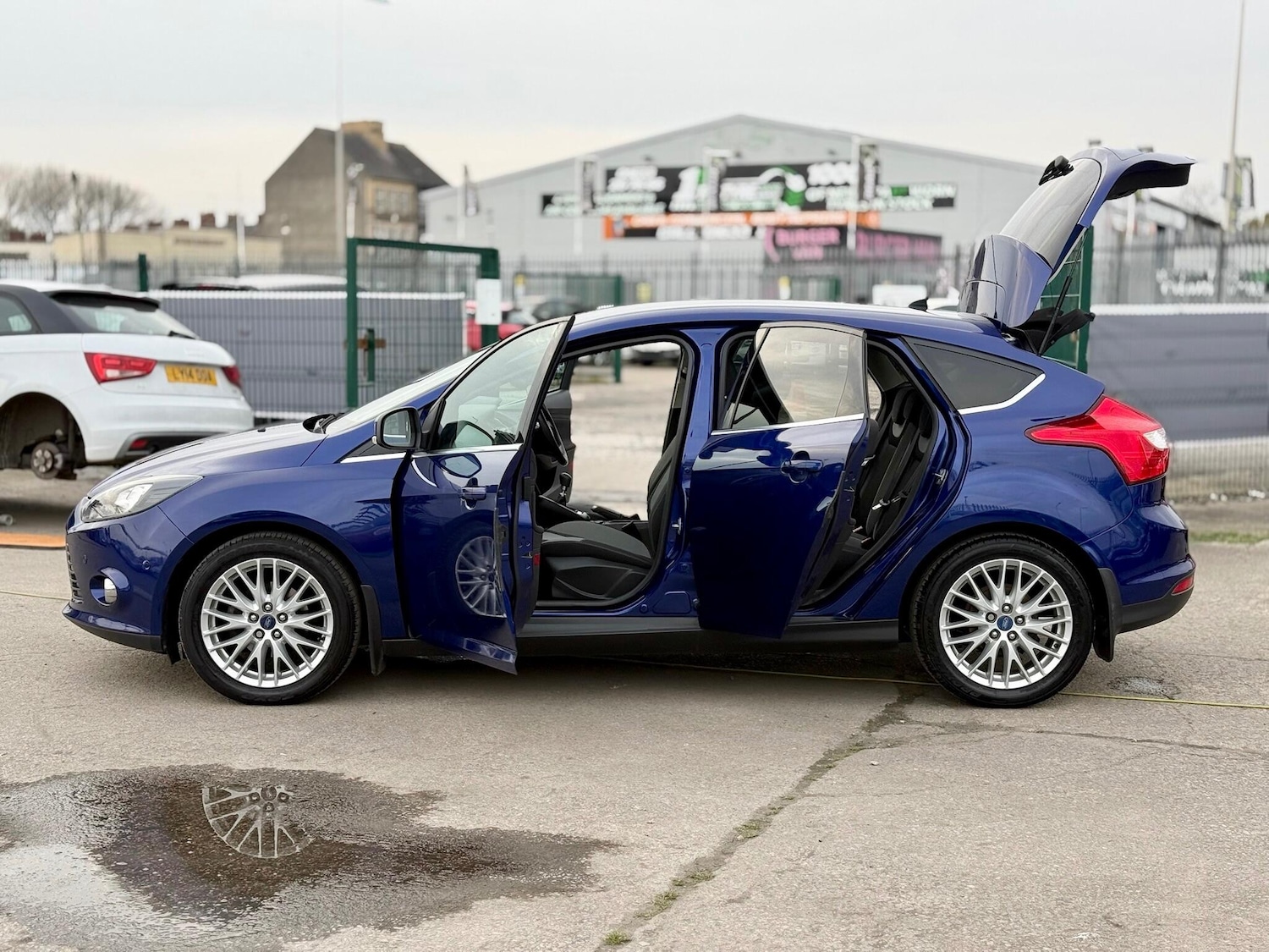 Used Ford Focus 2014 for sale - 78100736: Photo 11