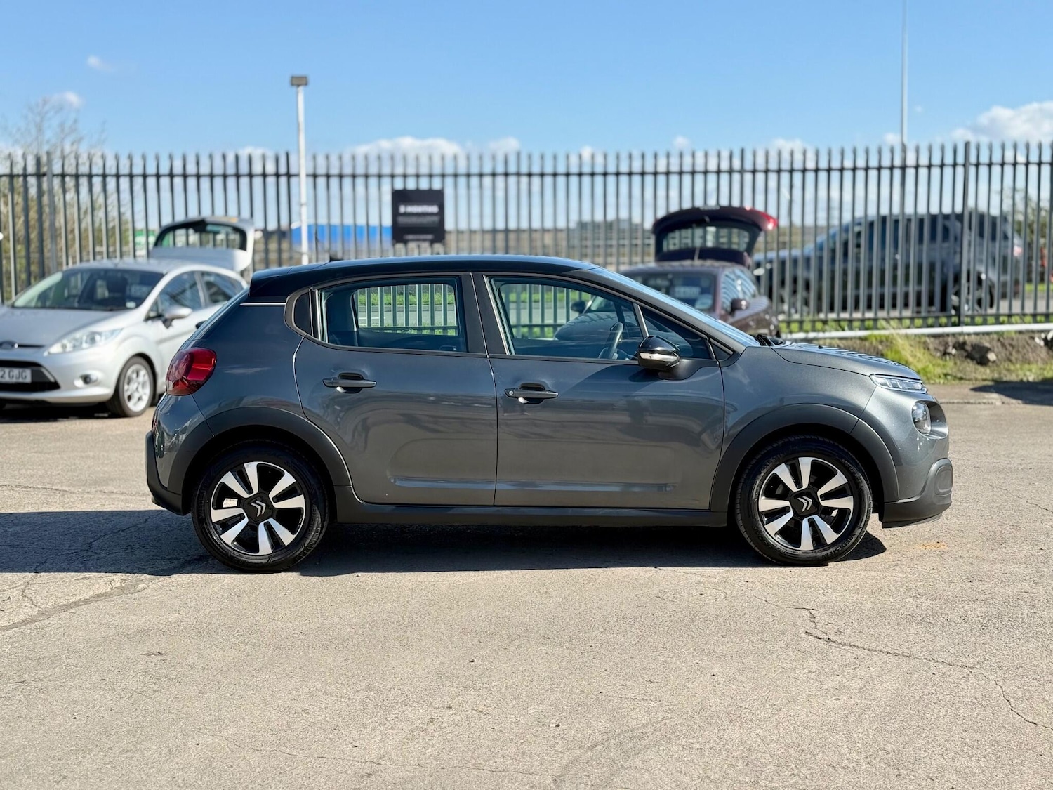 Used Citroen C3 2017 for sale - 76109655: Photo 12