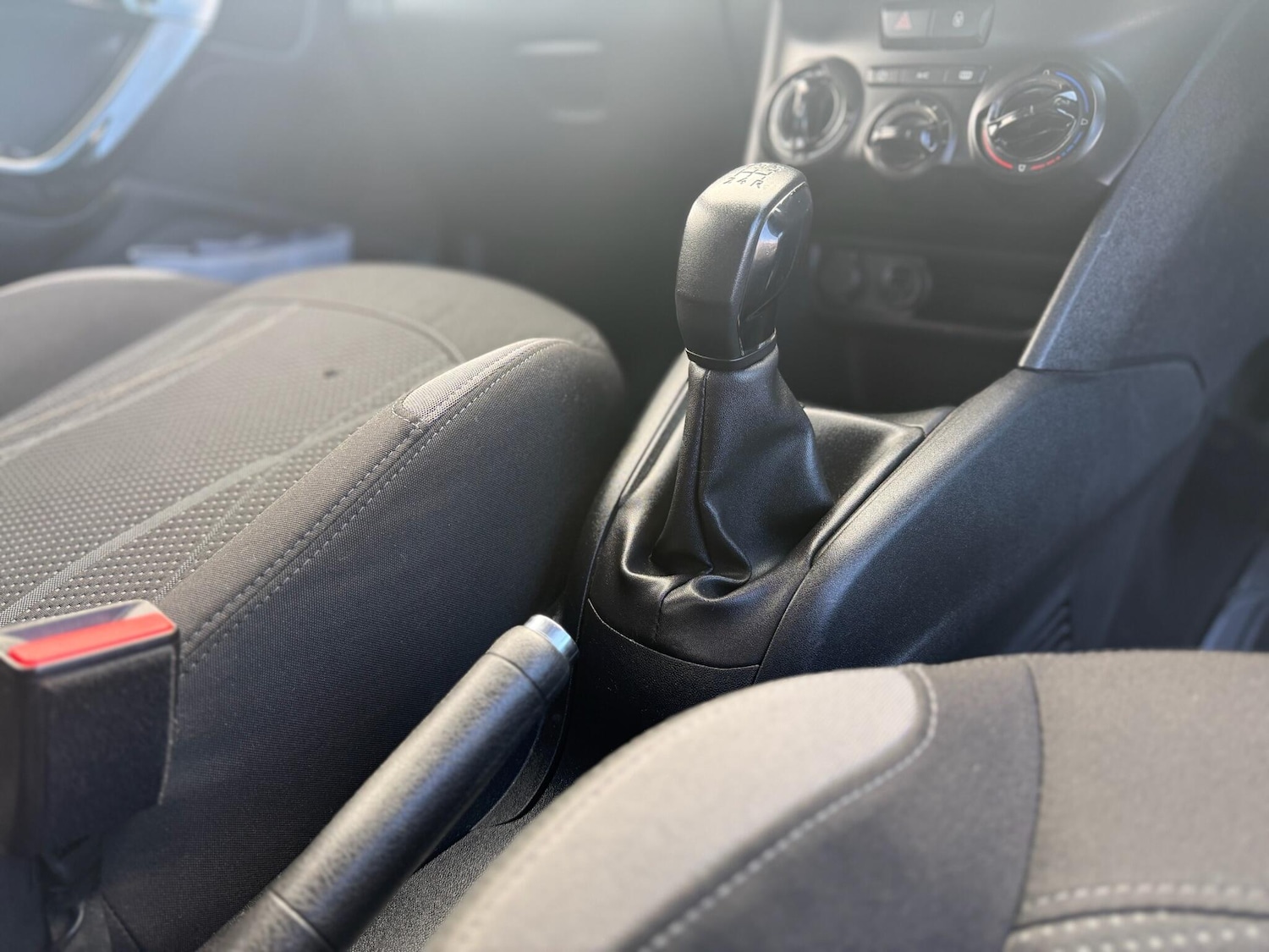 Used Peugeot 208 for sale - 77753748: Photo 24