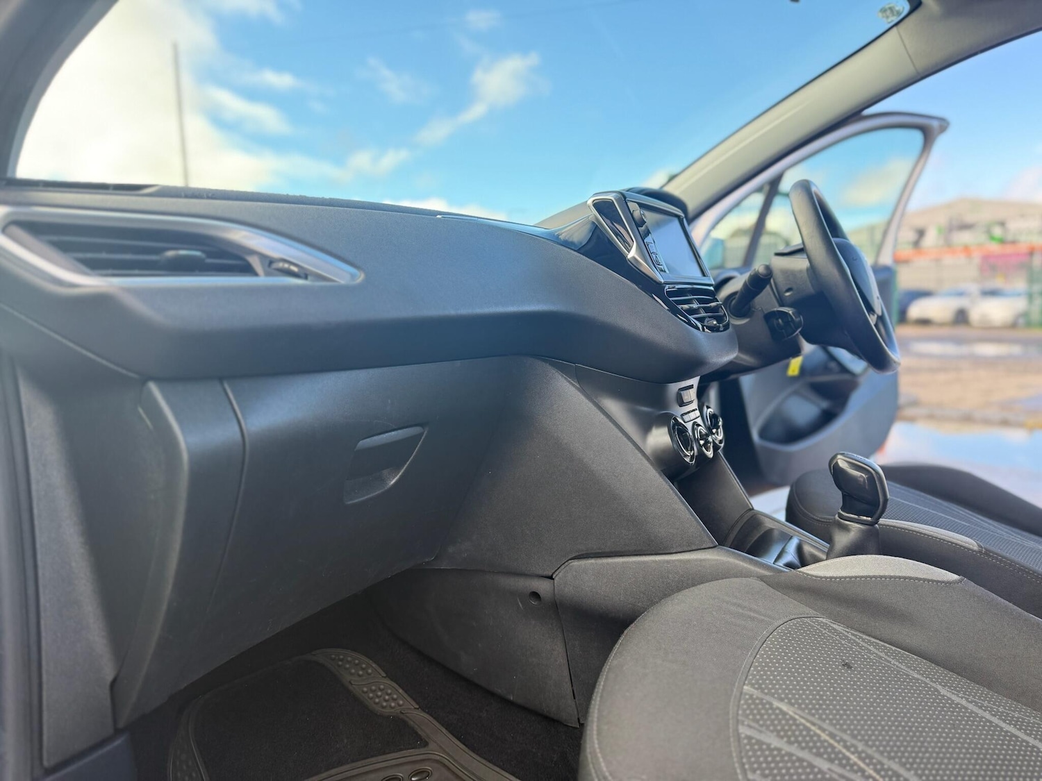 Used Peugeot 208 for sale - 77753748: Photo 29