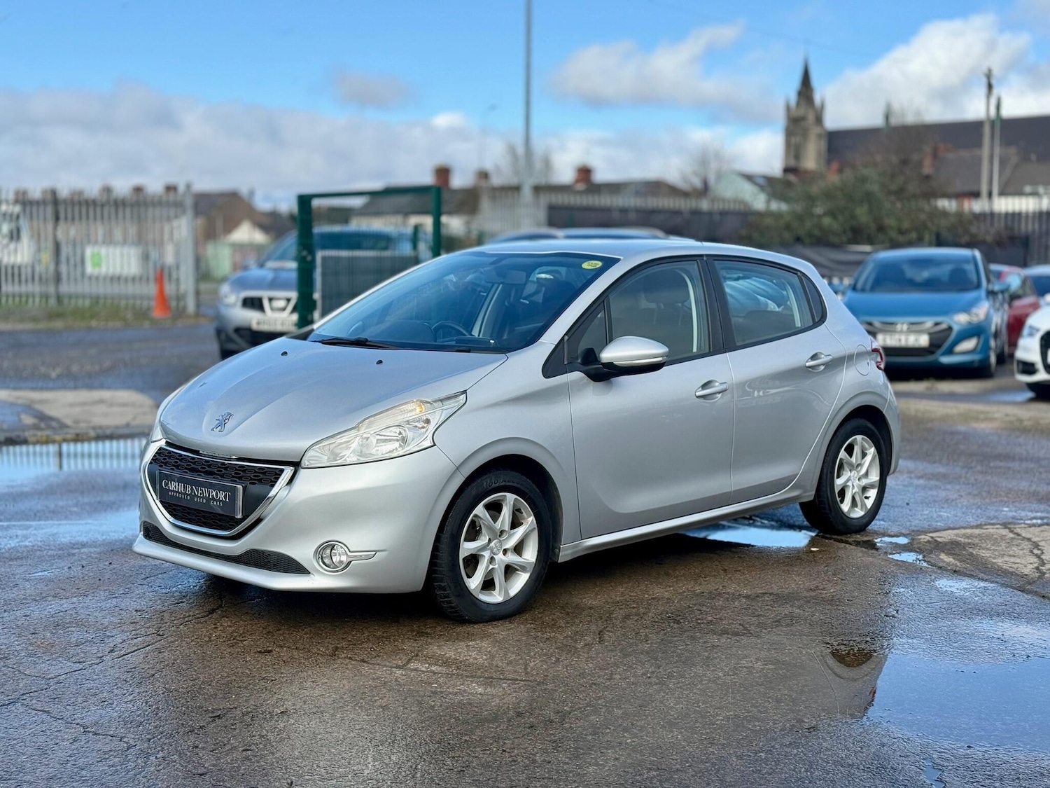 Used Peugeot 208 for sale - 77753748: Photo 3