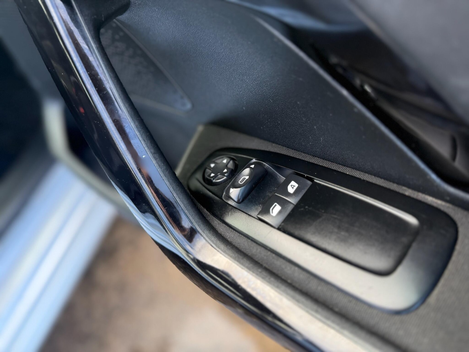 Used Peugeot 208 for sale - 77753748: Photo 44