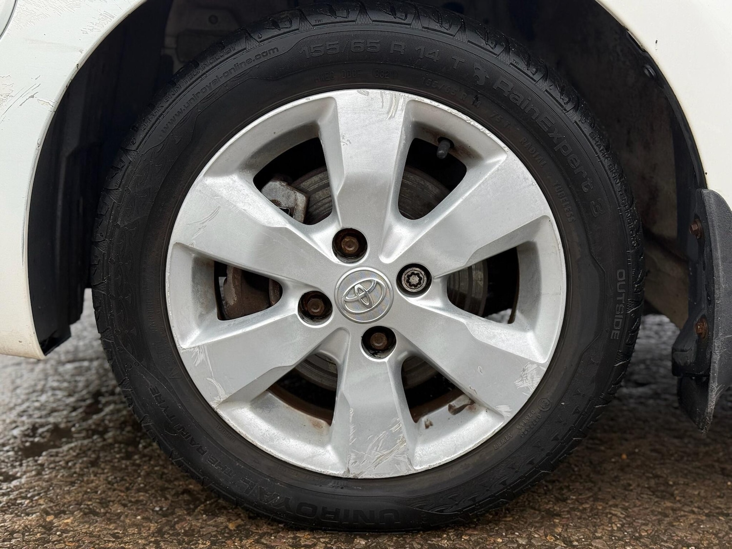 Used Toyota AYGO 2011 for sale - 77633479: Photo 23