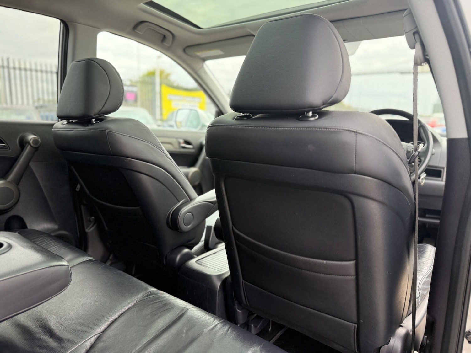 Used Honda CR-V 2011 for sale - 76349761: Photo 59