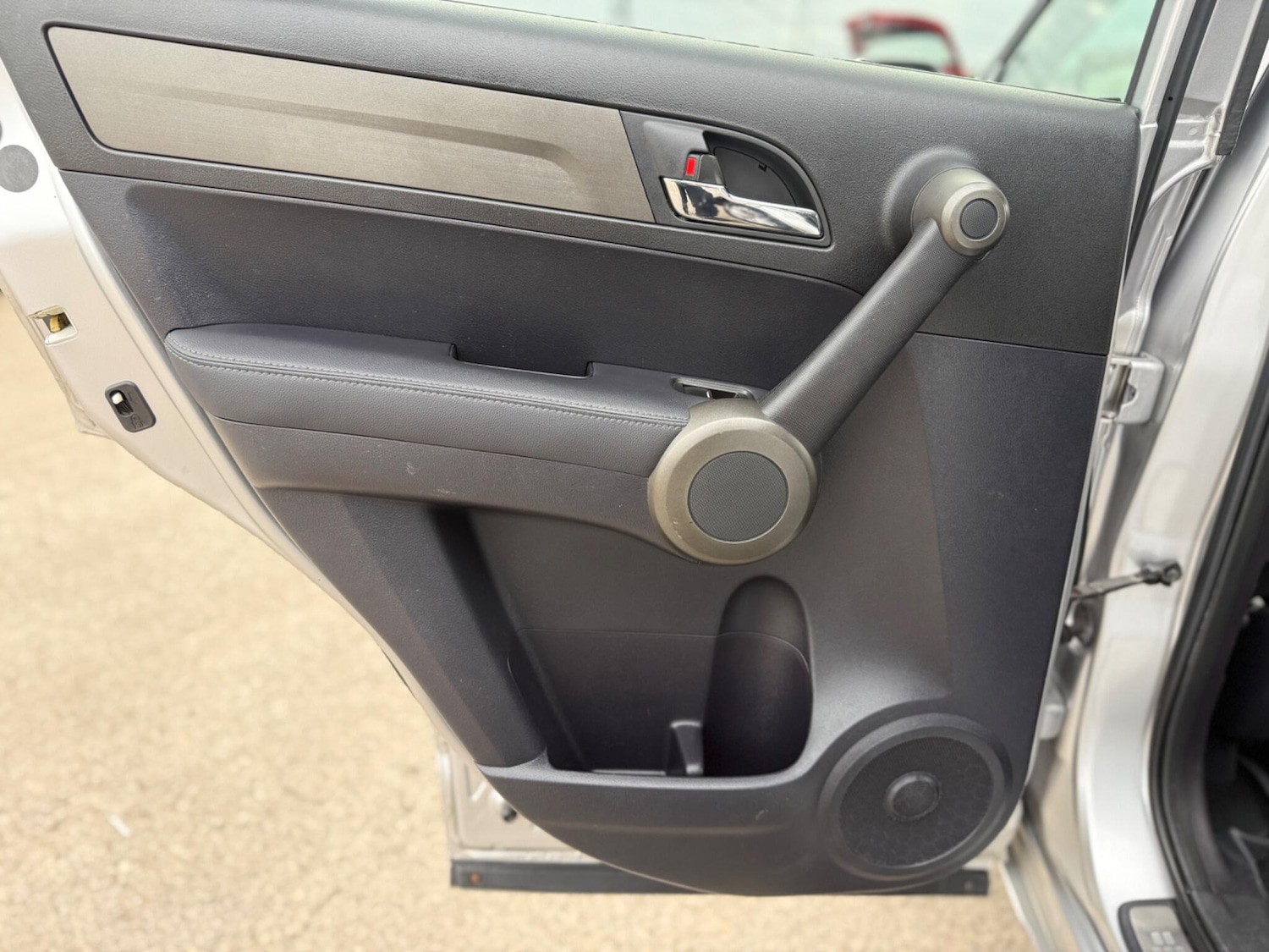 Used Honda CR-V 2011 for sale - 76349761: Photo 69