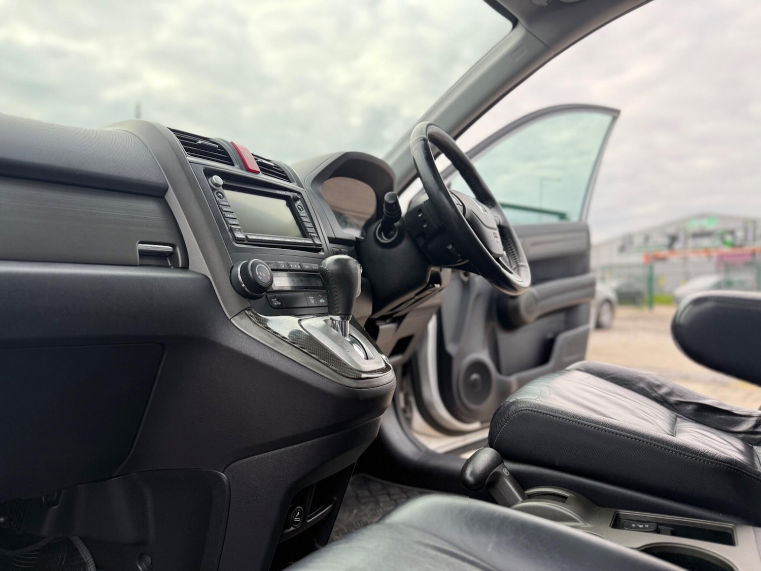 Used Honda CR-V 2011 for sale - 76349761: Photo 75