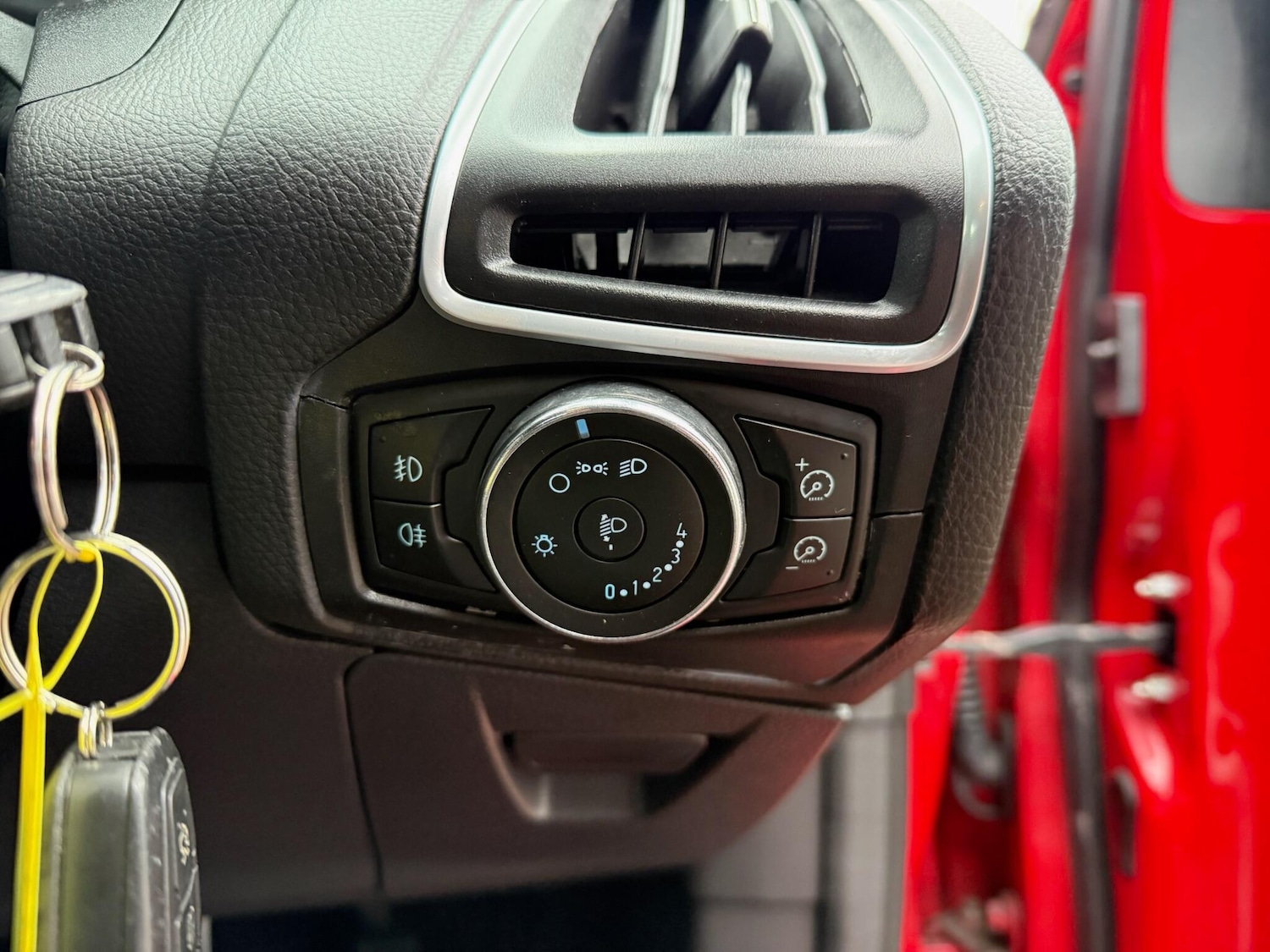 Used Ford Focus 2012 for sale - 77291432: Photo 29