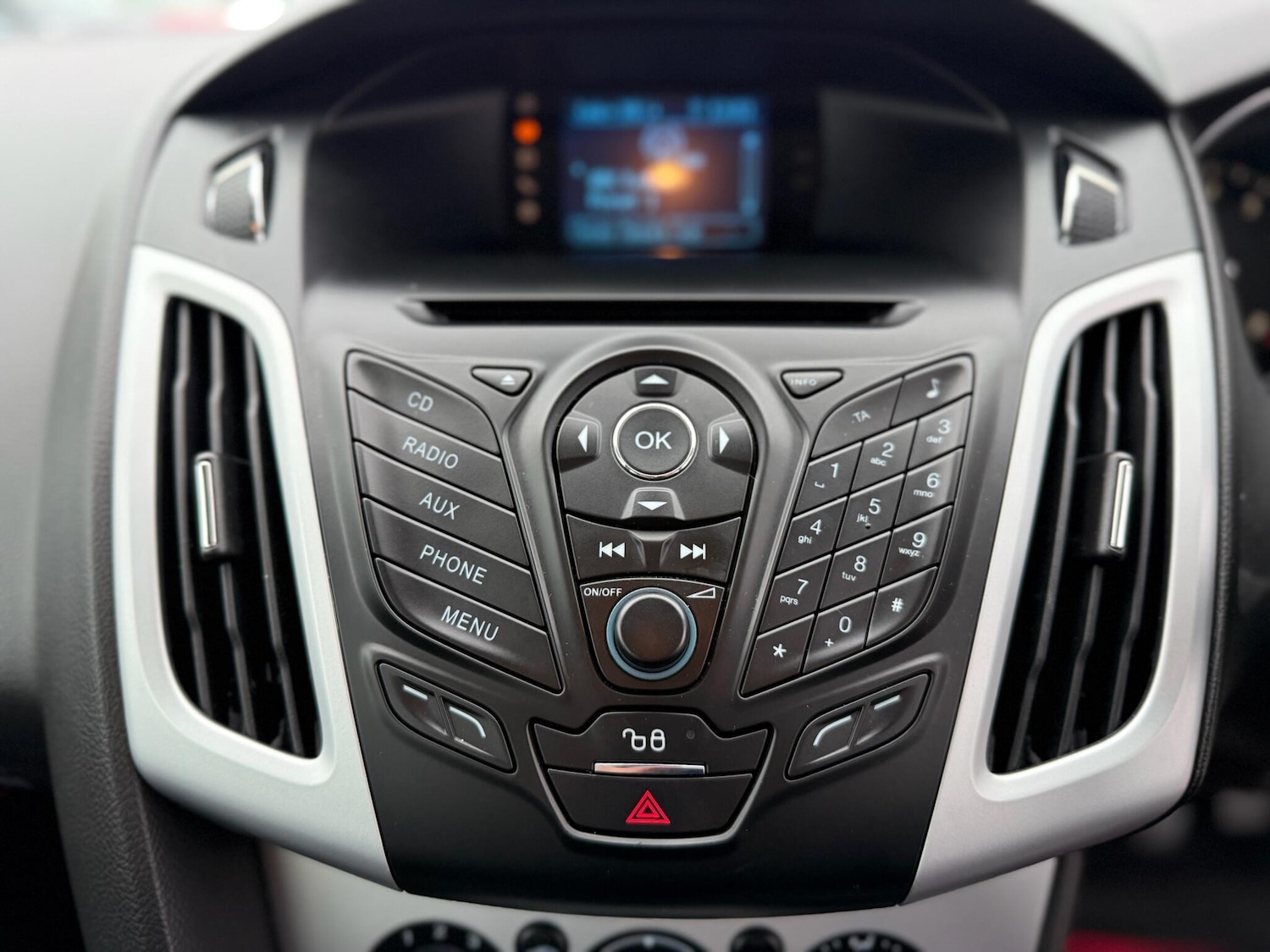 Used Ford Focus 2012 for sale - 77291432: Photo 32